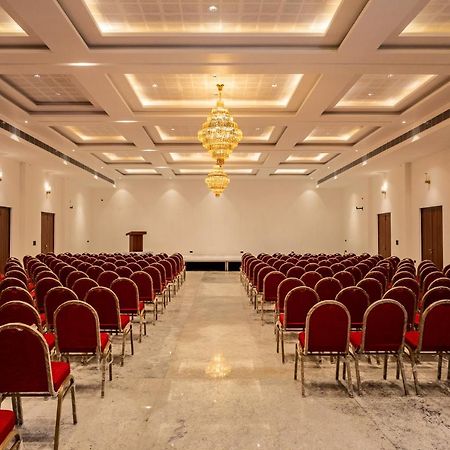 Sportico Resort Bangalore Malur Exterior photo